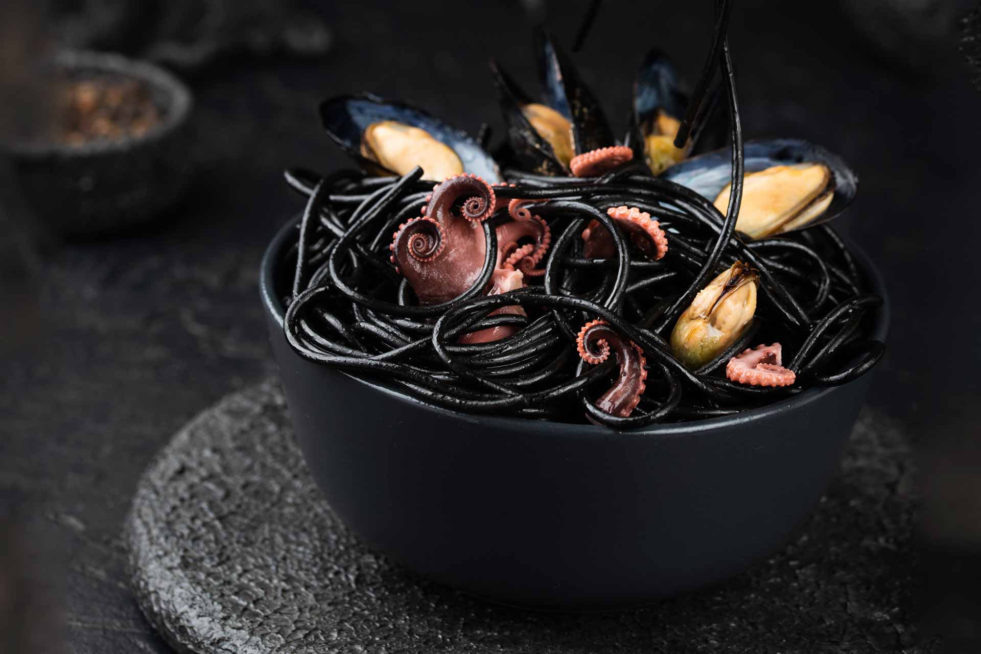 O famoso Spaghetti al Nero di Seppia de Veneza